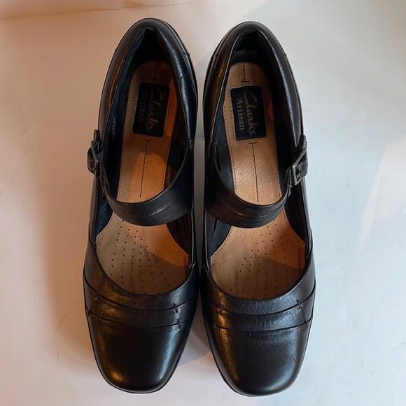 NWT Clarks Artisan butter soft leather Mary Jane cushioned footbed heels 10N - Picture 4 of 8